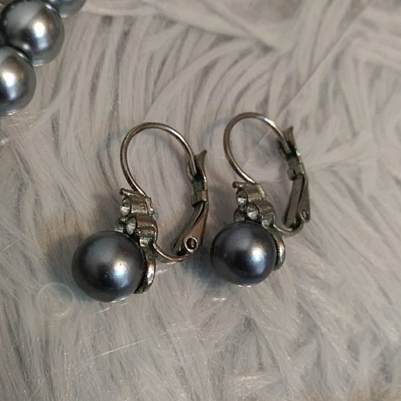 Vintage pewter beaded necklace and earrings set - Picture 4 of 6